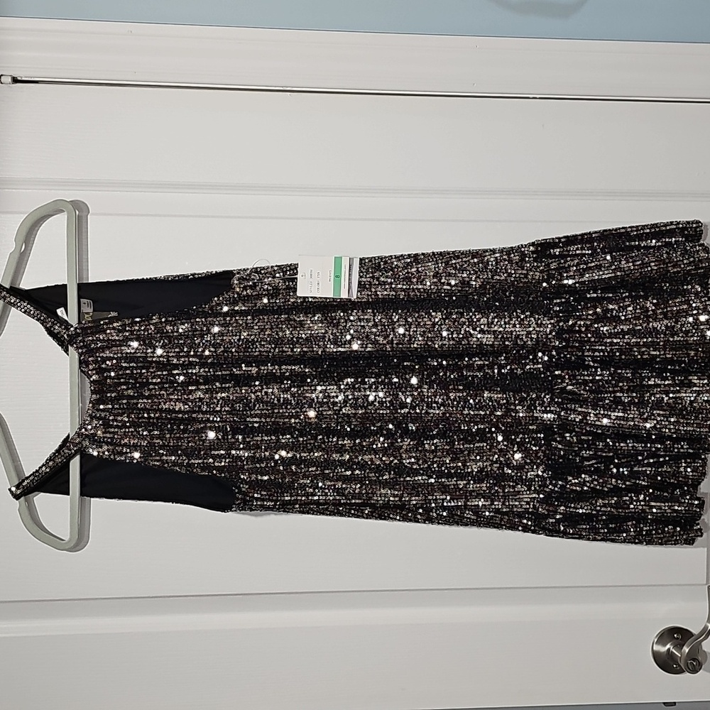 Taylor Dress 👗
